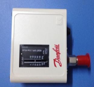 丹佛斯高壓壓力開關060-1173手動KP5型 電工電氣領域的精準守護者